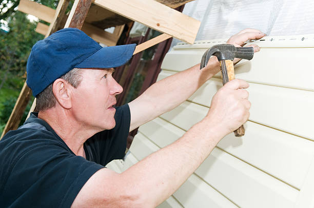 Best Garage Cleanout  in Hanford, CA